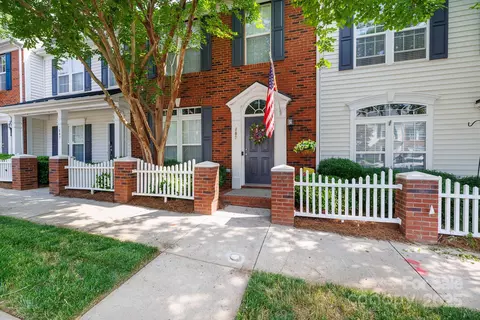 609 Atherton Way, Rock Hill, SC 29730