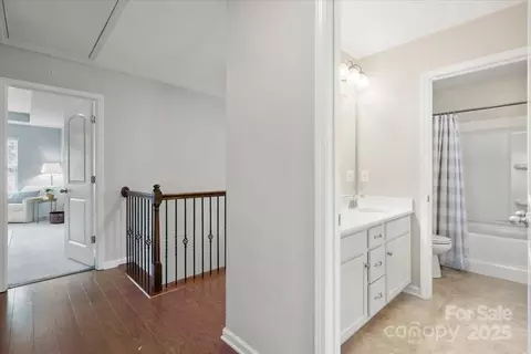 Entry Way - 15515 Laverack Ln, Davidson, NC 28036 photo 2 of 2