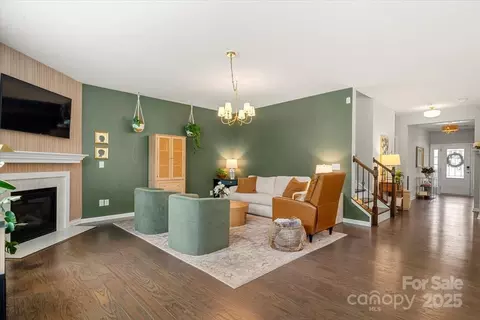 Living - 15515 Laverack Ln, Davidson, NC 28036 photo 2 of 2