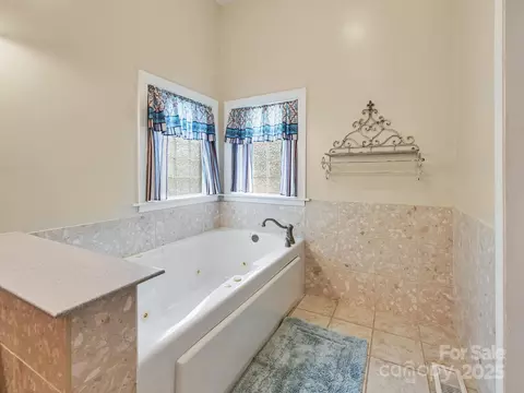 90 Coates Rd, Marshall, NC 28753 photo 15