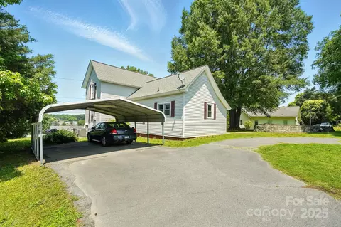 238 N Depot St, Albemarle, NC 28001