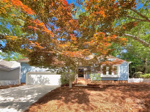 2312 Christensens Ct, Charlotte, NC 28270
