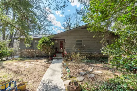 52 Oakhurst Rd, Arden, NC 28704