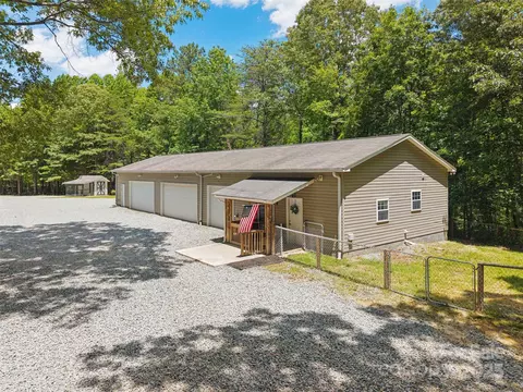 364 Luther Dr, Iron Station, NC 28080