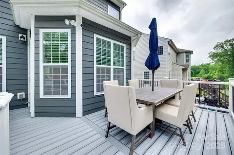 Exterior - 645 Brookhaven Dr, Fort Mill, SC 29708 photo 4 of 12