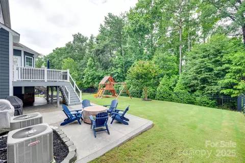 Exterior - 645 Brookhaven Dr, Fort Mill, SC 29708 photo 6 of 12