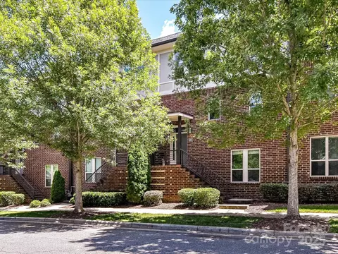 871 Academy St, Charlotte, NC 28205