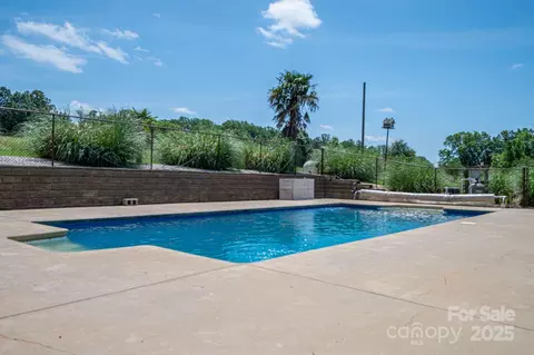 7660 Bud Davis Rd, Vale, NC 28168 photo 4