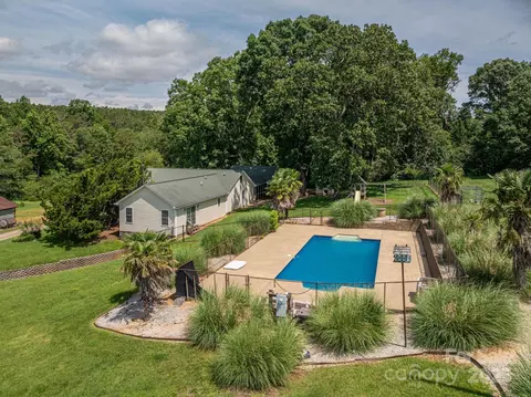 7660 Bud Davis Rd, Vale, NC 28168 photo 8