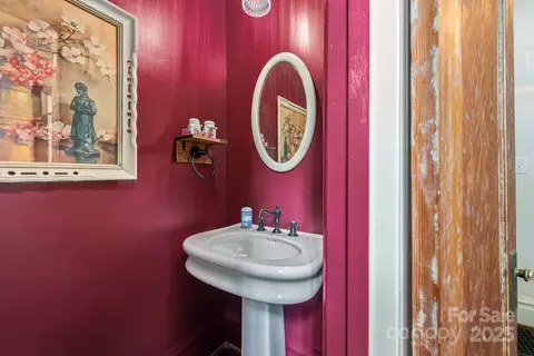 1801 E 8th St, Charlotte, NC 28204 photo 13