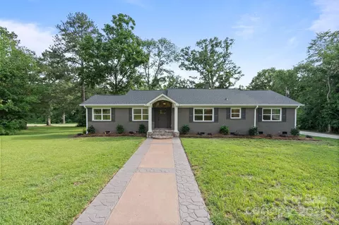 120 Pinewood Ln, Rock Hill, SC 29730