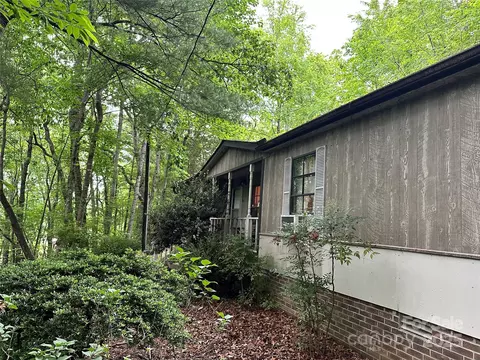 98 Long Pine Dr, Mills River, NC 28759