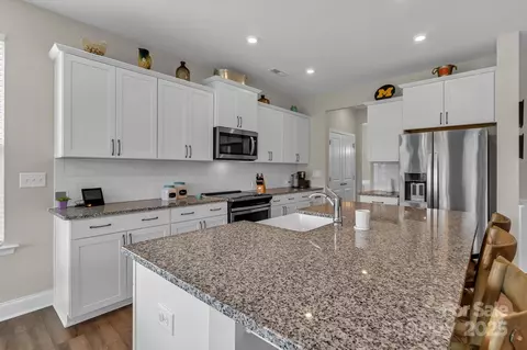 1230 Therns Ferry Dr, Fort Mill, SC 29708 photo 11