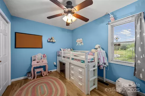 Bedroom - 72 Sovereign Cir, Clyde, NC 28721 photo 3 of 6