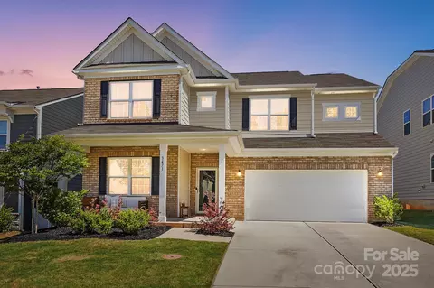 3471 Melwood Estates Dr, Denver, NC 28037