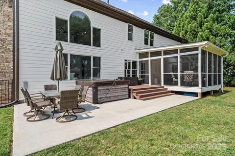 18745 Bluff Point Rd, Cornelius, NC 28031 photo 40