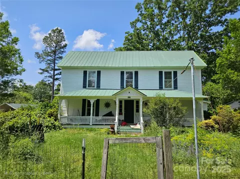 368 Settlemyre Rd, Morganton, NC 28655