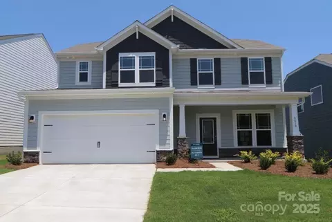 8610 Acadia Pkwy, Sherrills Ford, NC 28673