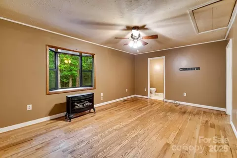 Living - 302 Mitchell Rd, Sylva, NC 28779 photo 1 of 7