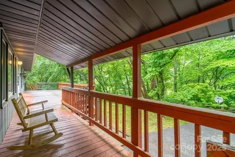 Exterior - 302 Mitchell Rd, Sylva, NC 28779 photo 3 of 17