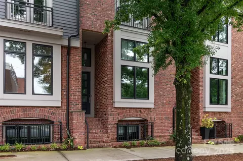 428 E 33rd St, Charlotte, NC 28205