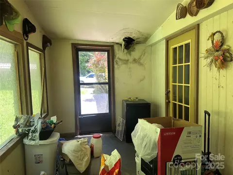 Exterior - 204 Long St, Marion, NC 28752 photo 15 of 16
