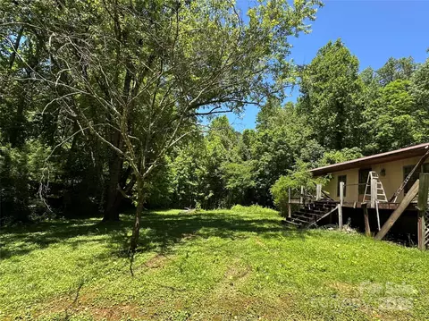 Exterior - 204 Long St, Marion, NC 28752 photo 13 of 16