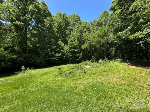 Exterior - 204 Long St, Marion, NC 28752 photo 10 of 16
