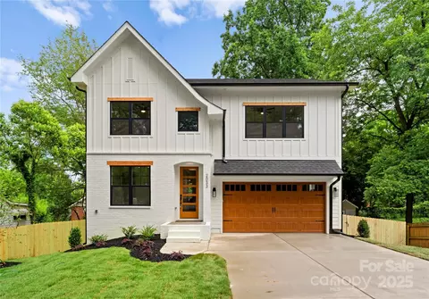 2033 Camp Greene St, Charlotte, NC 28208