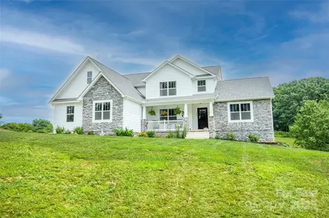 164 Vance Farm Dr, Statesville, NC 28625