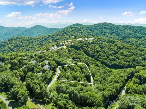 734 Oak Ridge 734 735 Ln #734 & 735, Mars Hill, NC 28754