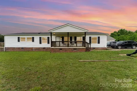 7990 W Nc 152 Hwy, Mooresville, NC 28115