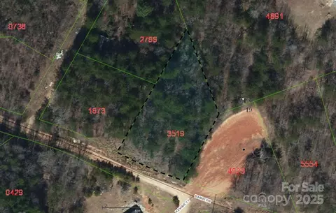 Bambi 18 Drive #18, Marion, NC 28752