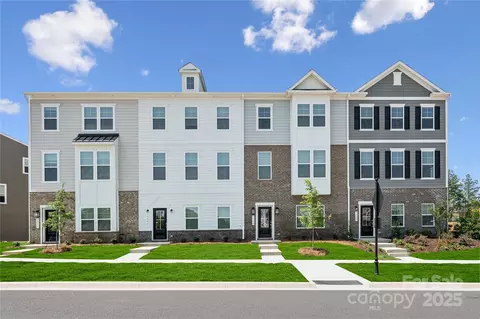1940 Westerhill Dr, Fort Mill, SC 29708