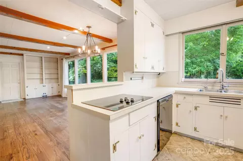Kitchen - 1010 Forest Dr, Lancaster, SC 29720 photo 1 of 2