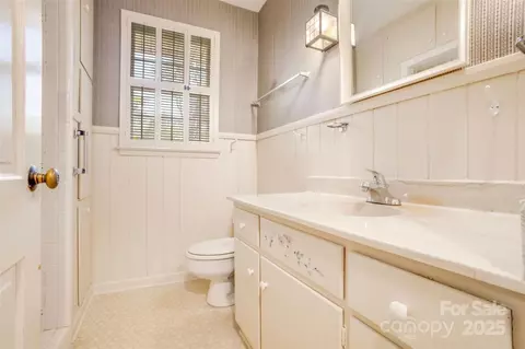 Bath - 1010 Forest Dr, Lancaster, SC 29720 photo 1 of 3