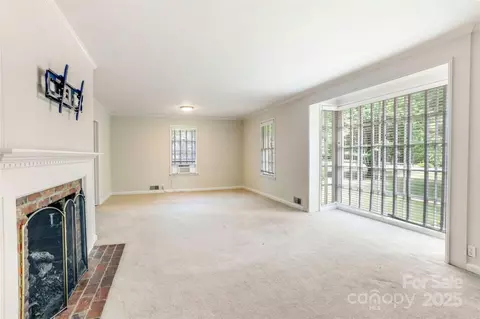 Living - 1010 Forest Dr, Lancaster, SC 29720 photo 3 of 7