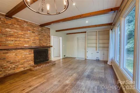 Living - 1010 Forest Dr, Lancaster, SC 29720 photo 5 of 7