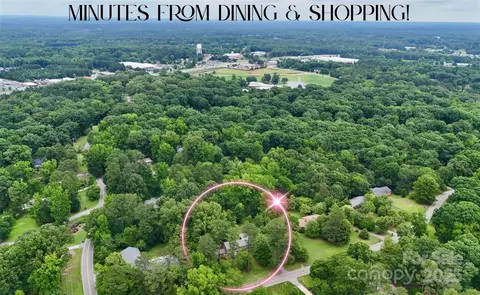 Dining - 1010 Forest Dr, Lancaster, SC 29720 photo 1 of 1