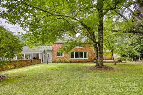 Exterior - 1010 Forest Dr, Lancaster, SC 29720 photo 5 of 7
