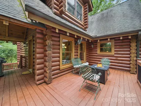 Exterior - 559 Dockside Ter, Denton, NC 27239 photo 3 of 10