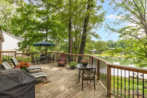 7232 Executive Cir, Denver, NC 28037 photo 6