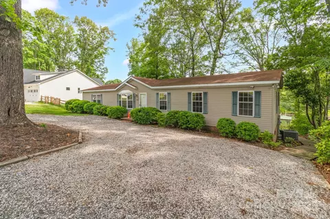7232 Executive Cir, Denver, NC 28037 photo 5