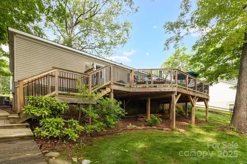 7232 Executive Cir, Denver, NC 28037 photo 8