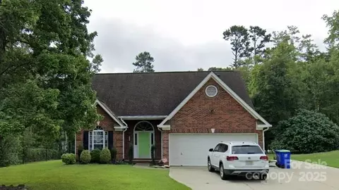 7134 Hunters Bluff Dr, Denver, NC 28037