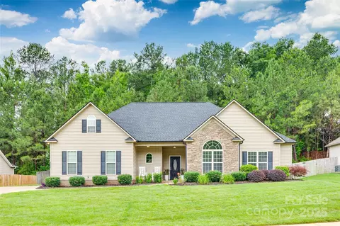 268 Hillsborough Ln, Rock Hill, SC 29732