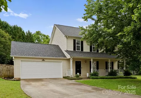 8808 Palmutum Pl, Charlotte, NC 28269
