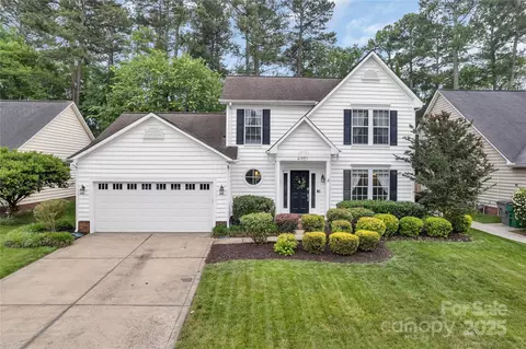 4407 Beauvista Dr, Charlotte, NC 28269