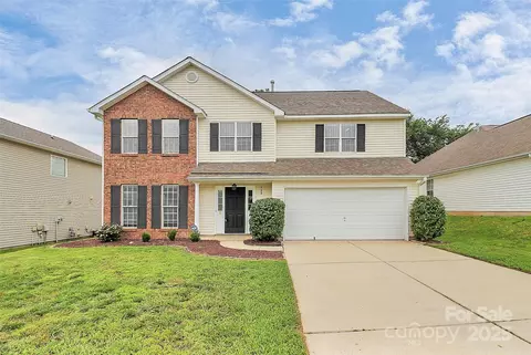 720 Reigate Rd, Charlotte, NC 28262