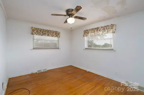 Bedroom - 13101 Pine Bluff Rd, Midland, NC 28107 photo 4 of 6